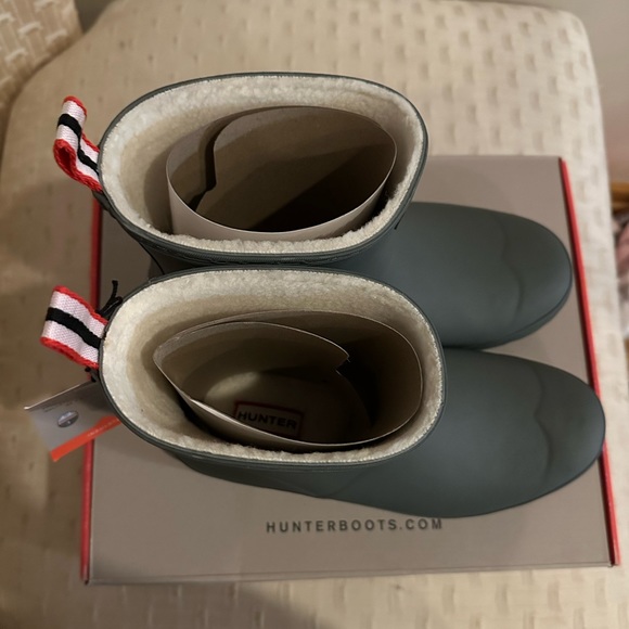 NIB! Hunter Play Sherpa INSULATED short Boot (women’s) - Picture 6 of 6